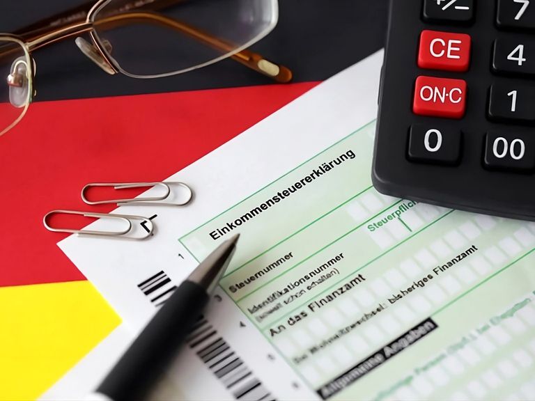 Terminating an Employee in Germany: The Steps and How Severance Is Calculated