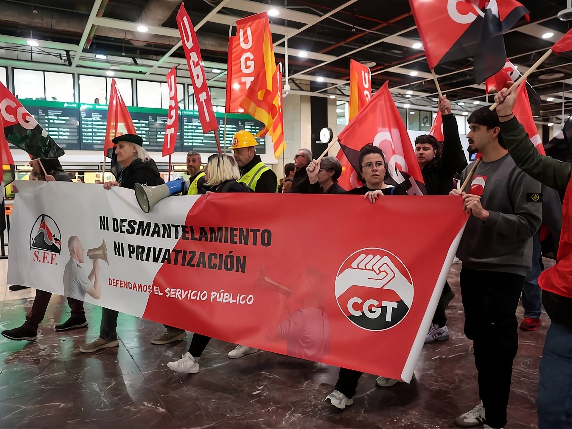 How Collective Agreements Work in Spain: Automatic Coverage, Provincial Wage Tables